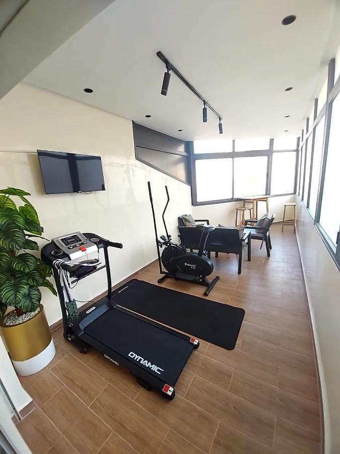 Modern Apartment Opposite The Hassan2 Mosque, Very Well Equipped And Stylish, 85 M2 With Gym And Direct Sea View With Underground Garage , Prohibits Unmarried Couples Of Arab Origin Kazablanka Dış mekan fotoğraf