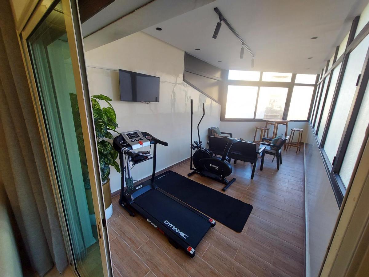 Modern Apartment Opposite The Hassan2 Mosque, Very Well Equipped And Stylish, 85 M2 With Gym And Direct Sea View With Underground Garage , Prohibits Unmarried Couples Of Arab Origin Kazablanka Dış mekan fotoğraf