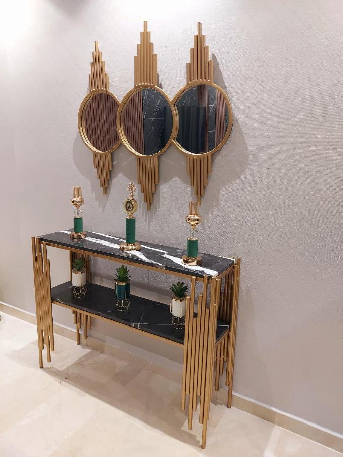 Modern Apartment Opposite The Hassan2 Mosque, Very Well Equipped And Stylish, 85 M2 With Gym And Direct Sea View With Underground Garage , Prohibits Unmarried Couples Of Arab Origin Kazablanka Dış mekan fotoğraf
