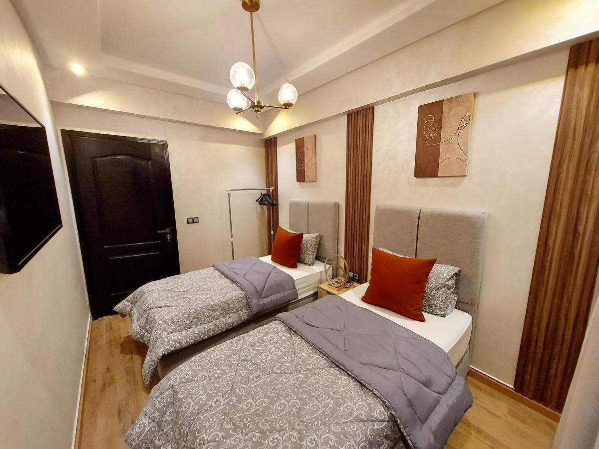 Modern Apartment Opposite The Hassan2 Mosque, Very Well Equipped And Stylish, 85 M2 With Gym And Direct Sea View With Underground Garage , Prohibits Unmarried Couples Of Arab Origin Kazablanka Dış mekan fotoğraf