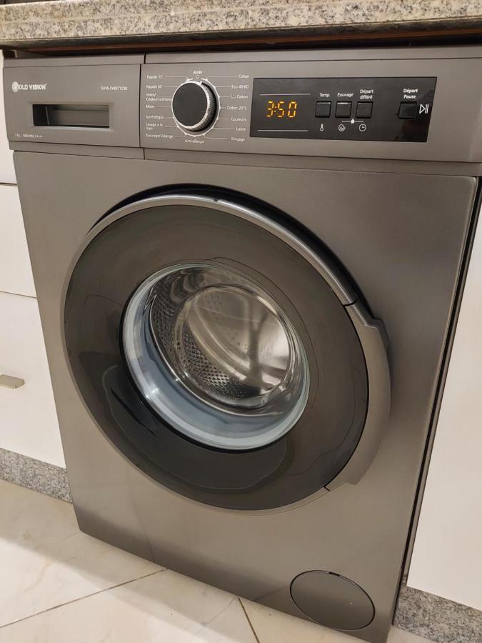 Modern Apartment Opposite The Hassan2 Mosque, Very Well Equipped And Stylish, 85 M2 With Gym And Direct Sea View With Underground Garage , Prohibits Unmarried Couples Of Arab Origin Kazablanka Dış mekan fotoğraf